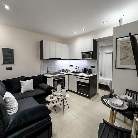 Noemie Luxury In The Heart Of Town